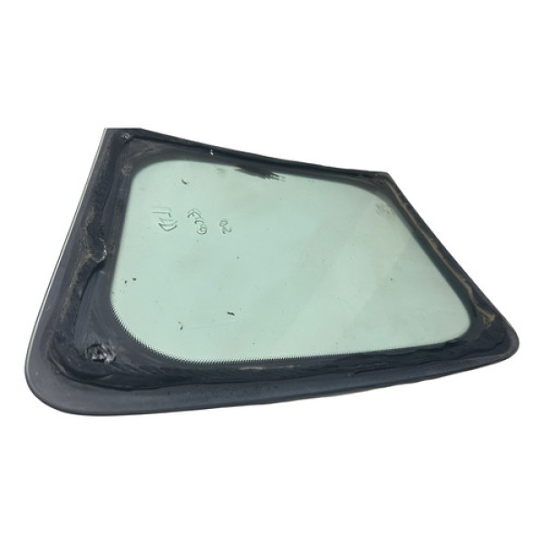 Vidro Fixo Vigia Traseiro Direito Ford Ecoesport 2006