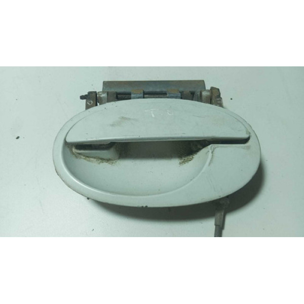 Maçaneta  Traseiro Esquerdo  Corsa Montana  2003 A  2012 Branco Traseira