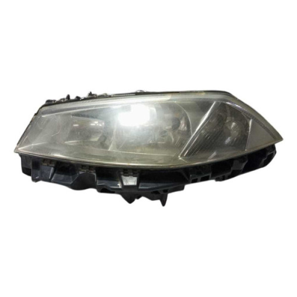 Farol Dianteiro Esquerdo Renault Megane 2012.