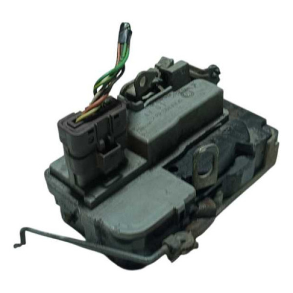 Fechadura Dianteira Direita Peugeot 207 1.4 2010.