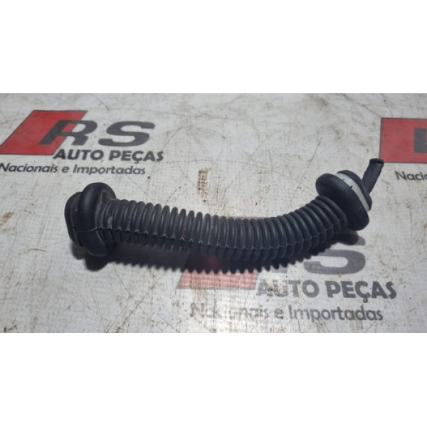 Guarda Po Chicote Tampa Traseira Peugeot 2008 2017 Cx 07