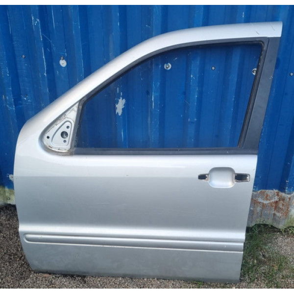 Porta Dianteira Esquerda Mercedes-benz Ml320 99 S/acessórios