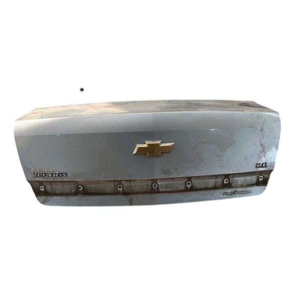 Tampa Traseira Chevrolet Vectra 2011.