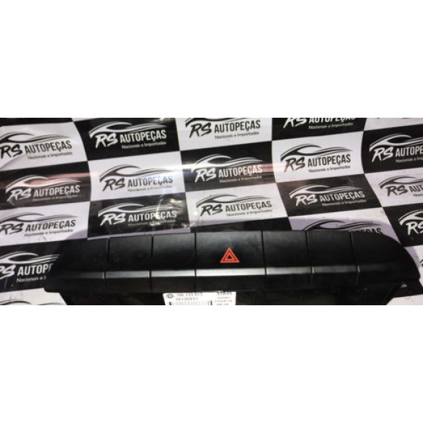 Botão Alerta Fiat Mobi Cx124