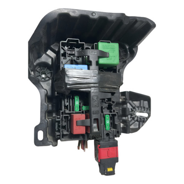 Caixa De Fuziveis E Rele Peugeot 2008 208 1.6 16v
