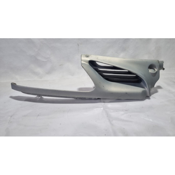 Grade Dianteira Direita Renault Scenic 1999