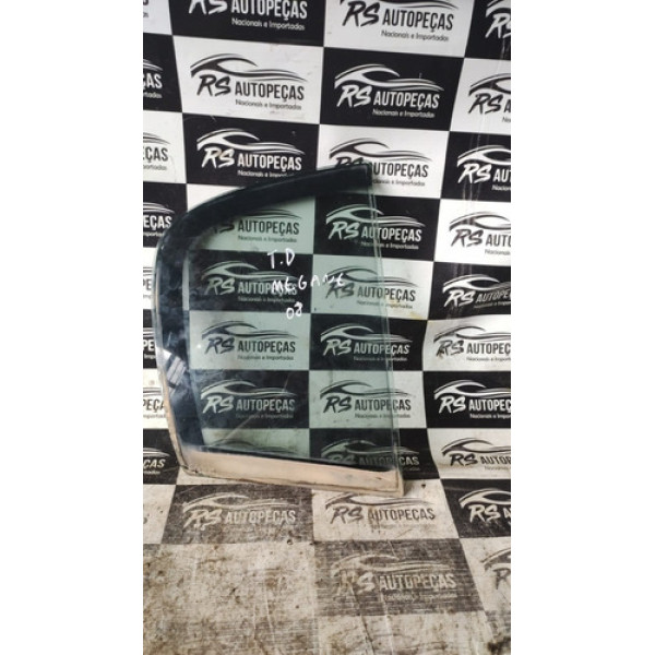 Vidro Fixo Porta Traseira Direita Megane 2008