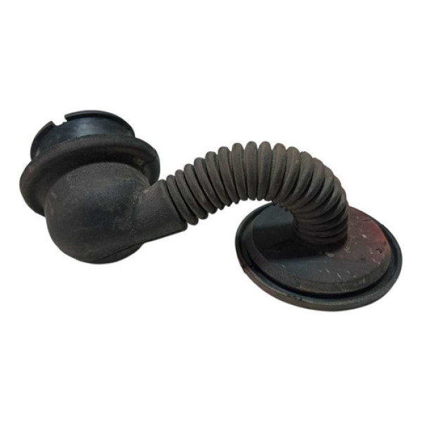 Coifa Passa Fios Dianteiro Direito Peugeot Hoggar 2010.