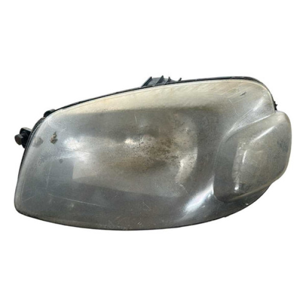 Farol Esquerdo Fiat Uno Vivace 2016 Detalhe