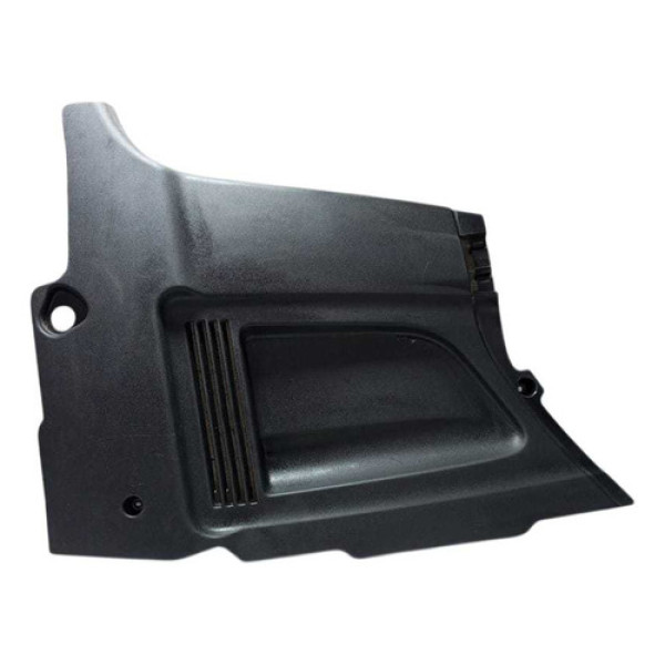 Moldura Inferior Traseira Direita Peugeot 207 Hoggar 2010.