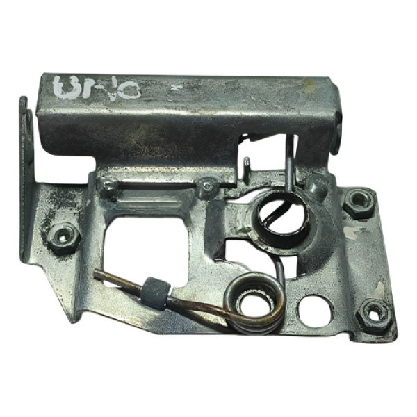 Fechadura Inferior Capo Fiat Uno Sport 2012.