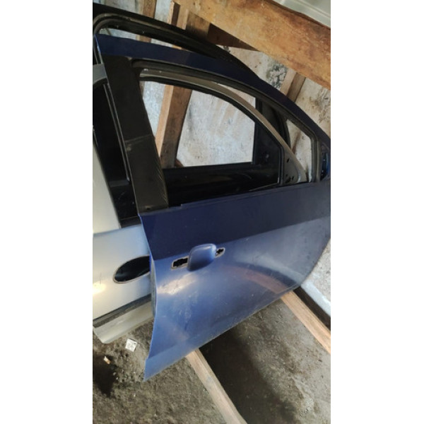 Porta Dianteira Direita Chevrolet Sonic 2013 Azul