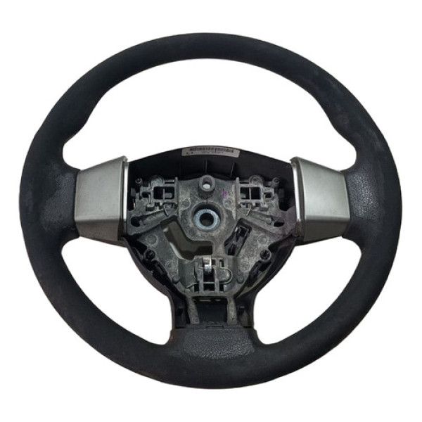 Volante Nissan Tiida