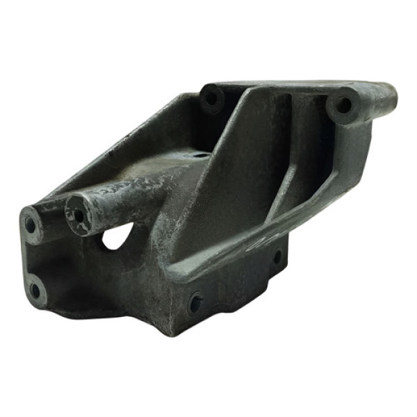 Suporte Bomba Hidraulica Alternador Fiat Fiorino 1999.