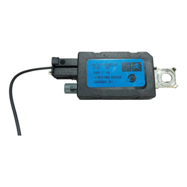 Módulo Amplificador Antena Peugeot 2008 (2017). Preto