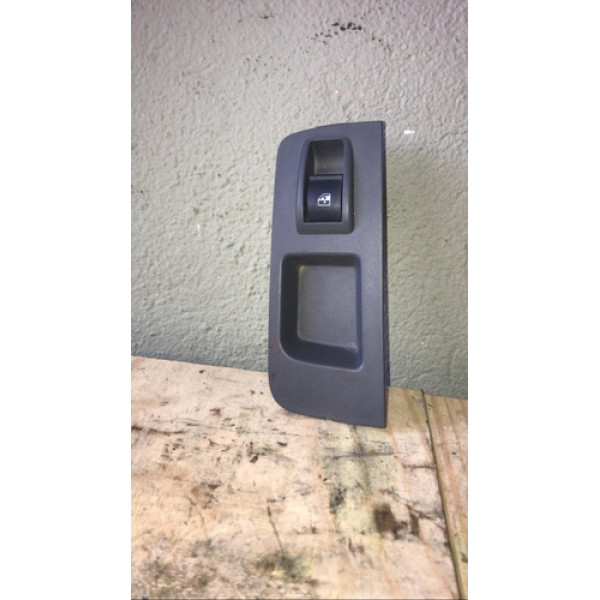 Botão Do Vidro Dianteiro Direito Grand Siena