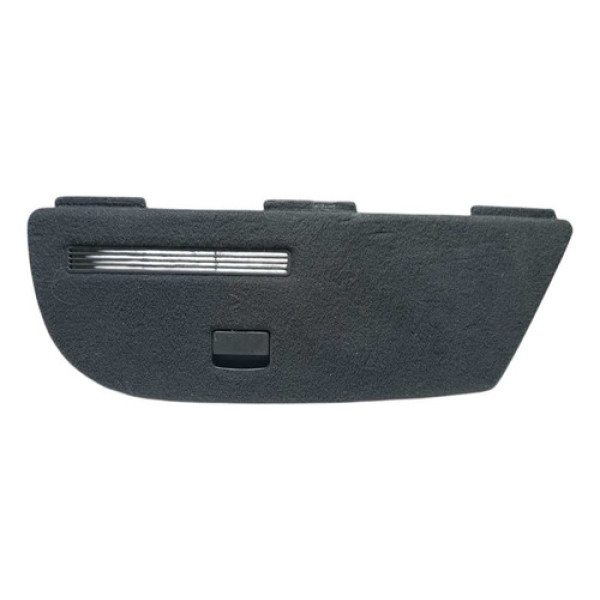 Acabamento Tampa Porta Malas Audi A3 Lado Direito 2000 2006.