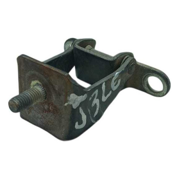 Dobradiça Esquerda Do Porta Malas Jac J3 2010/2011/2012.