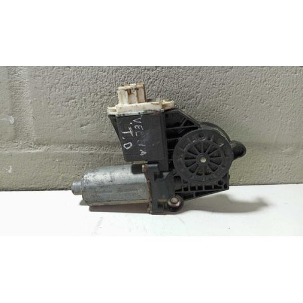 Motor Maquina Traseira Direita Vectra 2000 Preto