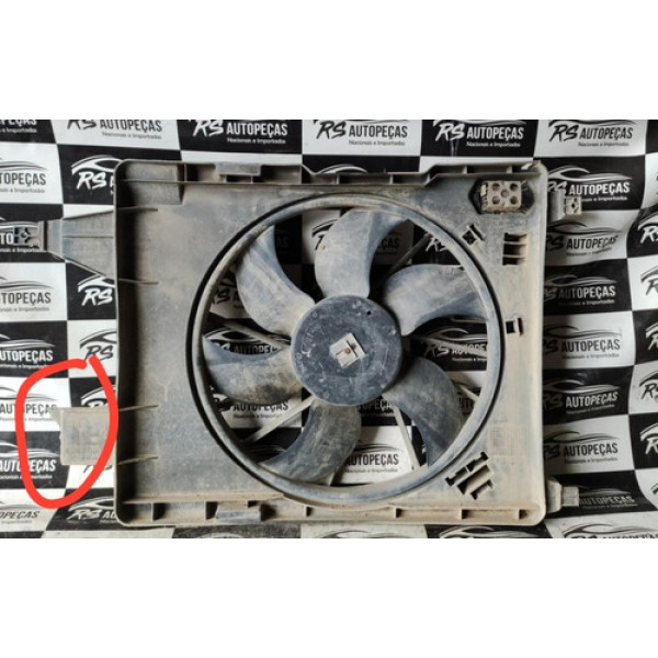 Defletor Ventoinha Renault Megane 1.6 16v 08 A 12 C/ Detalhe