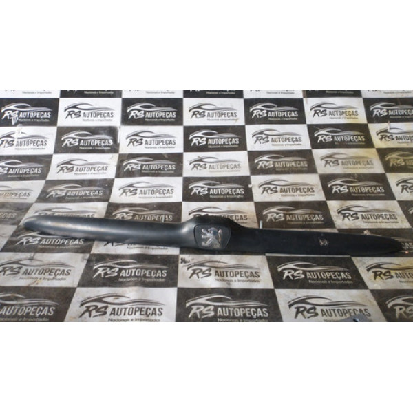 Aplique Moldura Tampa Traseira Peugeot 206