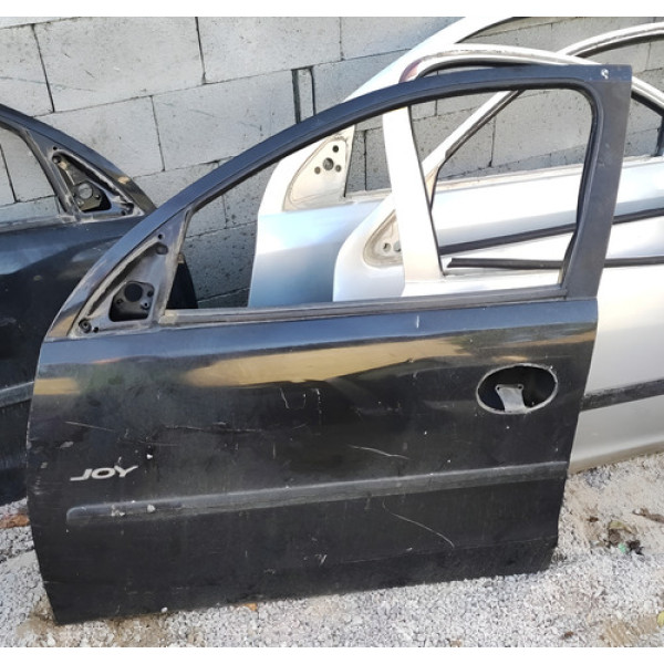 Porta Dianteira Le Gm Corsa Montana 2003 2012 Preto
