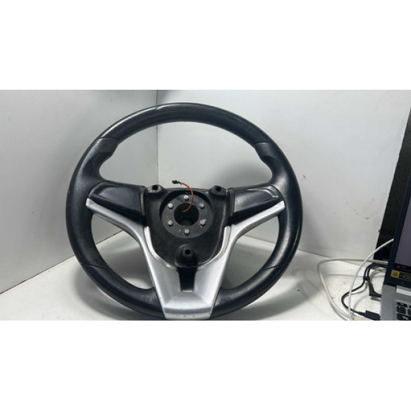 Volante Tipo Cruze Paralelo Com Cubo Detalhe Chevrolet Astra