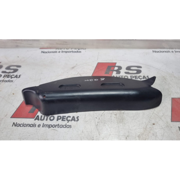 Acabamento Lanterna Direita Peugeot 2008 17 Detalhe Cx03