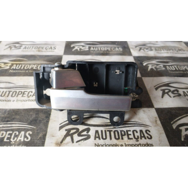 Maçaneta Interna Focus Traseira Esquerda 2012