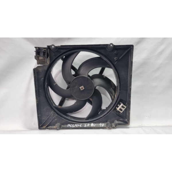 Ventoinha Com Defletor Megane 2.0 8v 1997 Detalhe