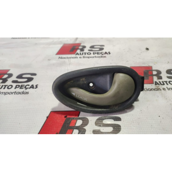 Maçaneta Interna Dianteira Direita Doblo  2011