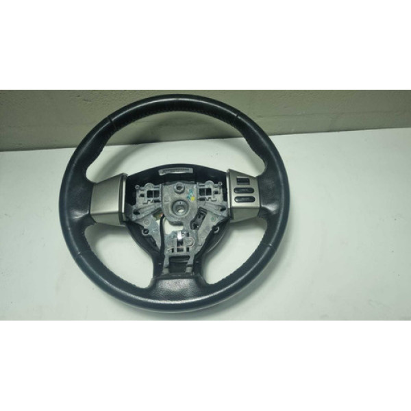 Volante Nissan Tiida 2012