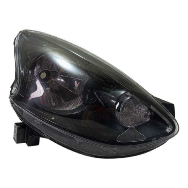 Farol Direito Nissan March 2016/2020 (com Avarias).