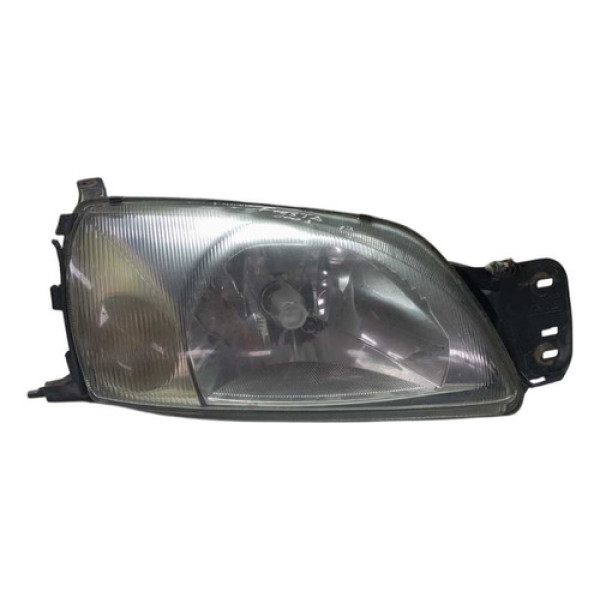 Farol Dianteiro Direito Ford Fiesta 2001 (detalhe).